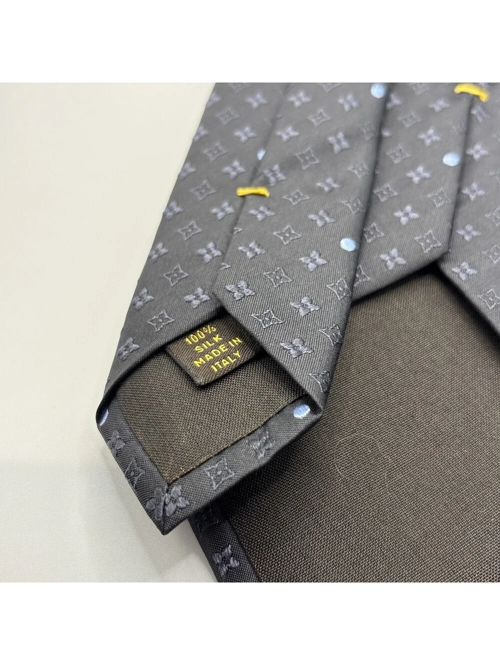 Louis Vuitton this tie